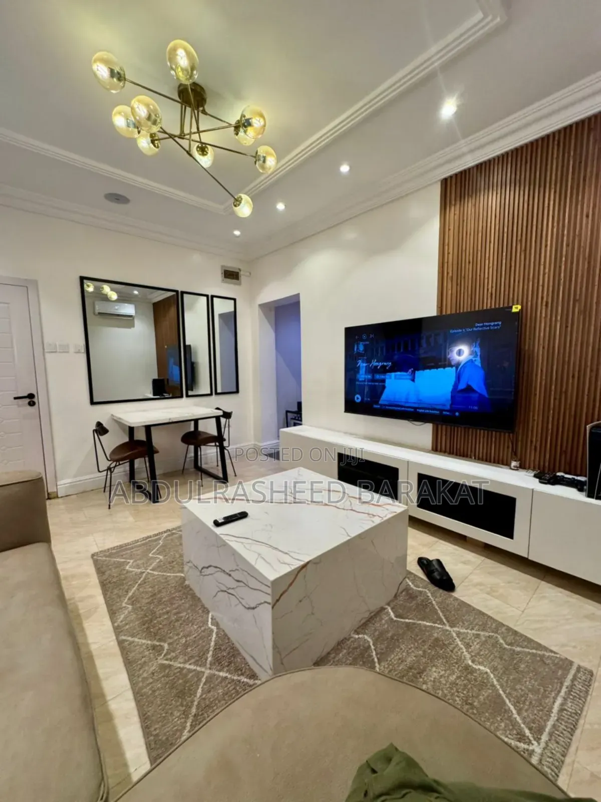 Cozy One Bedroom Apartment With Ps5