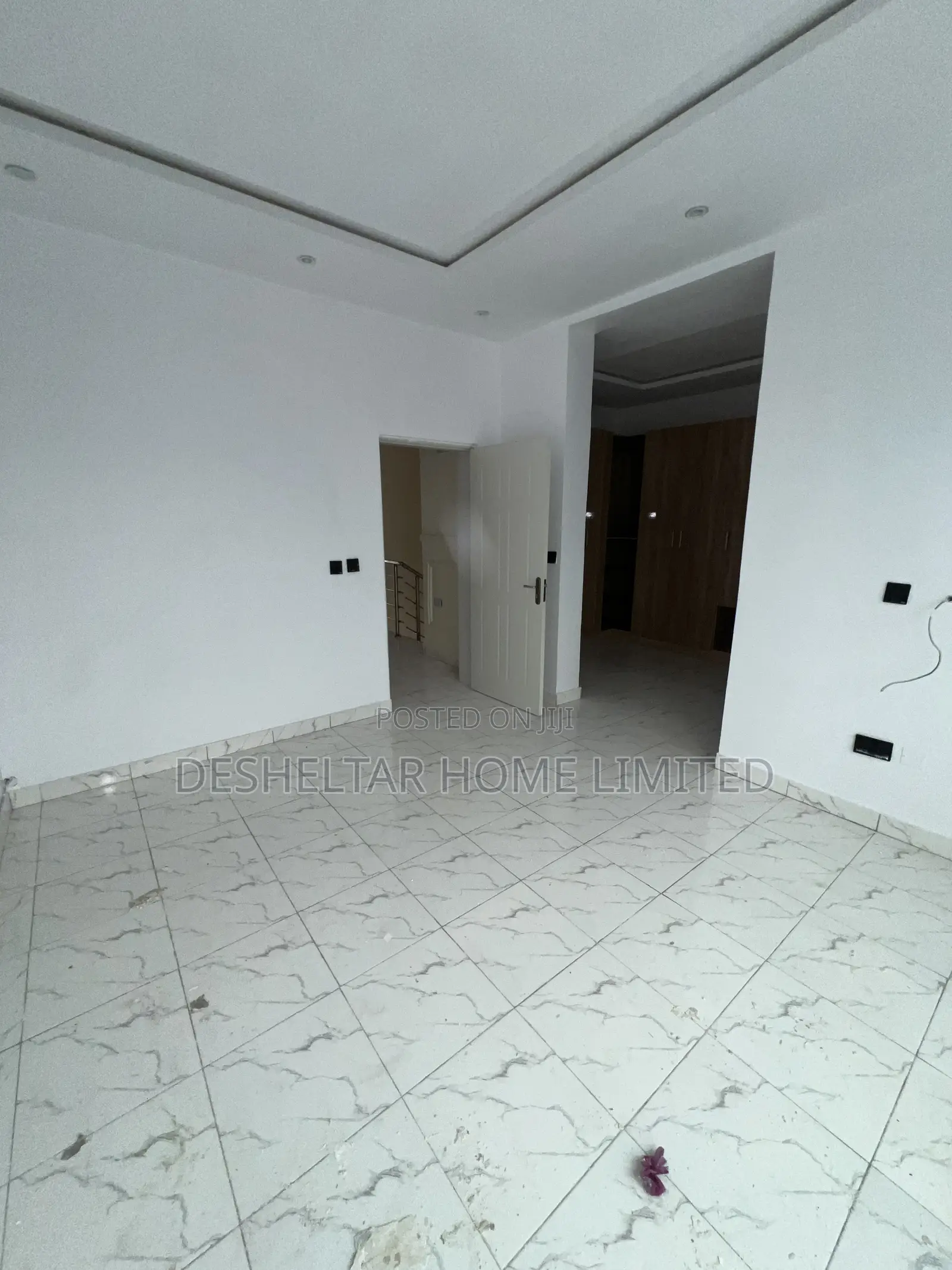 3bdrm Duplex in Cyberville Estate, Ikate for rent