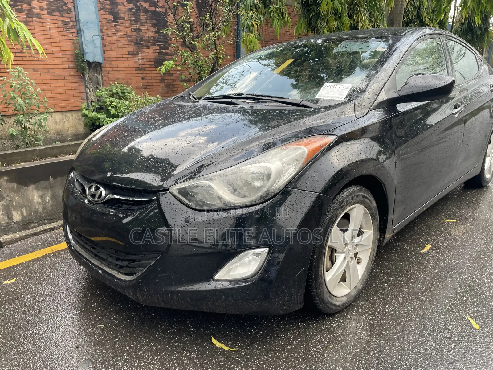 Hyundai Elantra GLS Sedan FWD (1.8L 4cyl 6A) 2013 Black