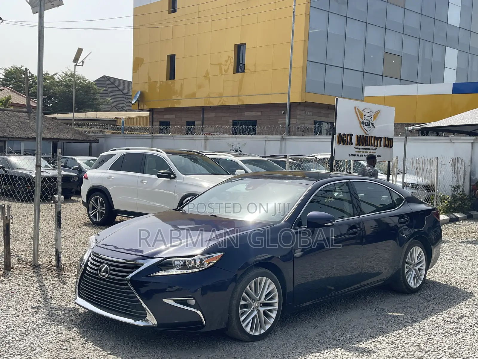 Lexus ES 350 FWD 2018 Black