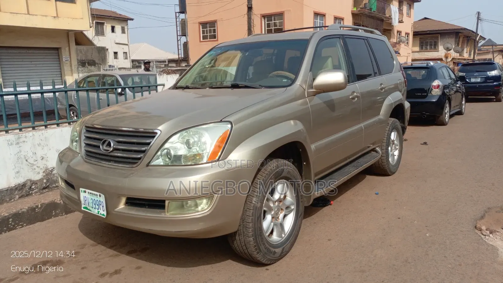 Lexus GX 470 Sport Utility 2006 Gold