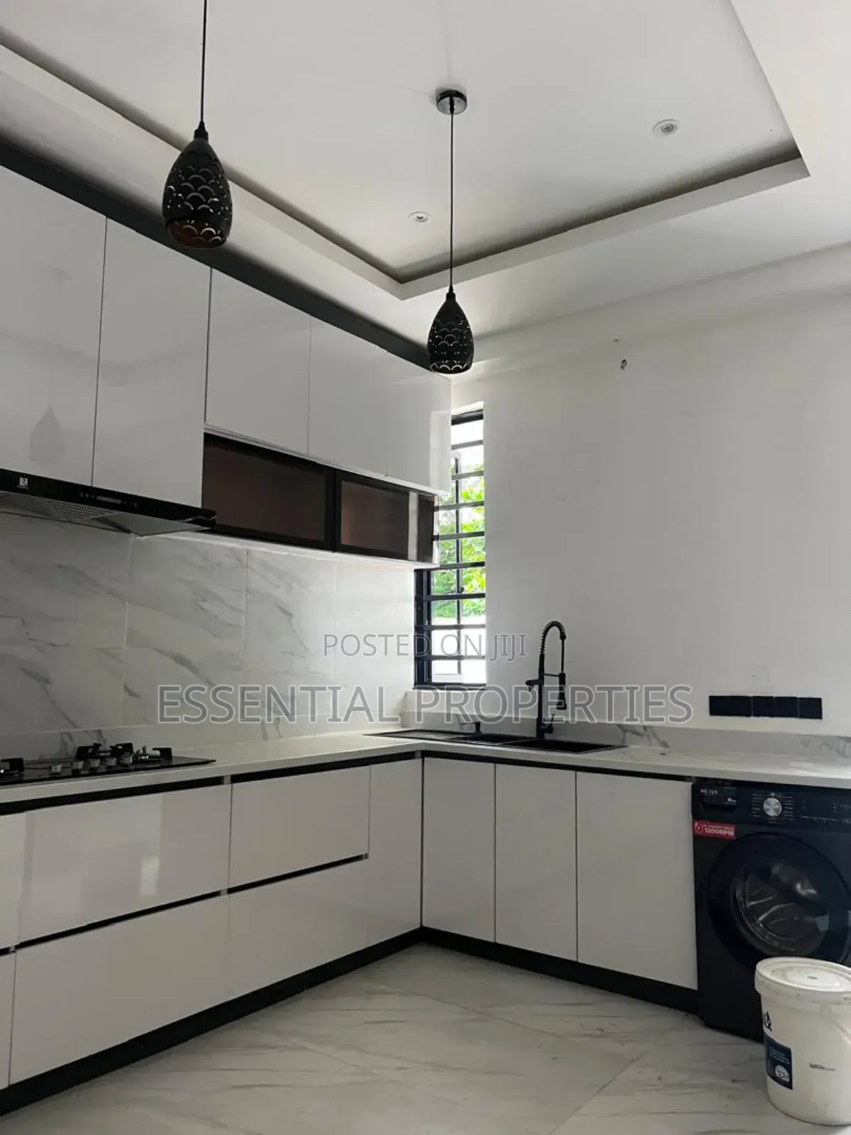 4bdrm Duplex in Adeniyi Jones Estate for rent
