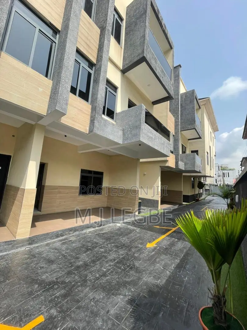 Furnished 4bdrm Duplex in Ikoyi for rent