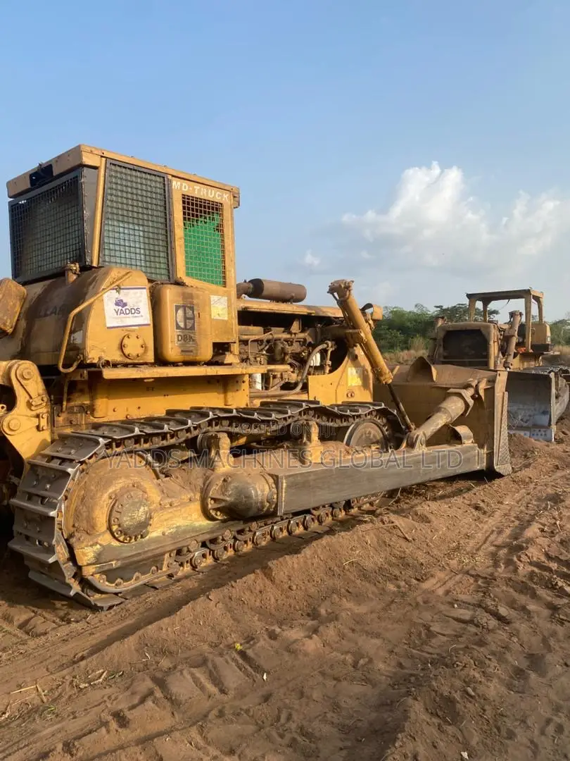 D8k Bulldozer With Ripper Available for Land Clearing