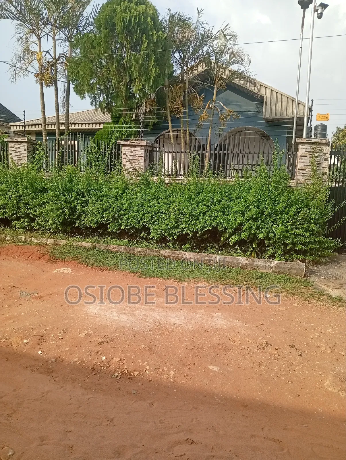 3bedrooms for Weekly Stay at Sapele Road Benin City