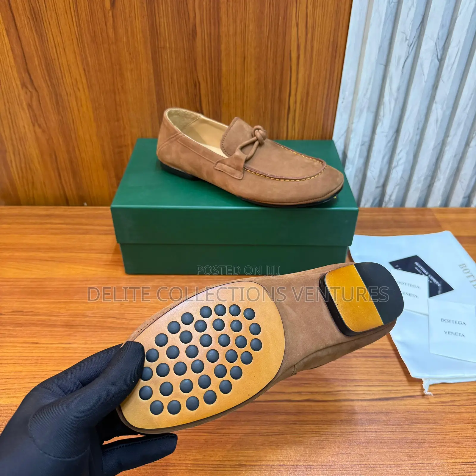 Bottega Veneta Daddy Loafer.