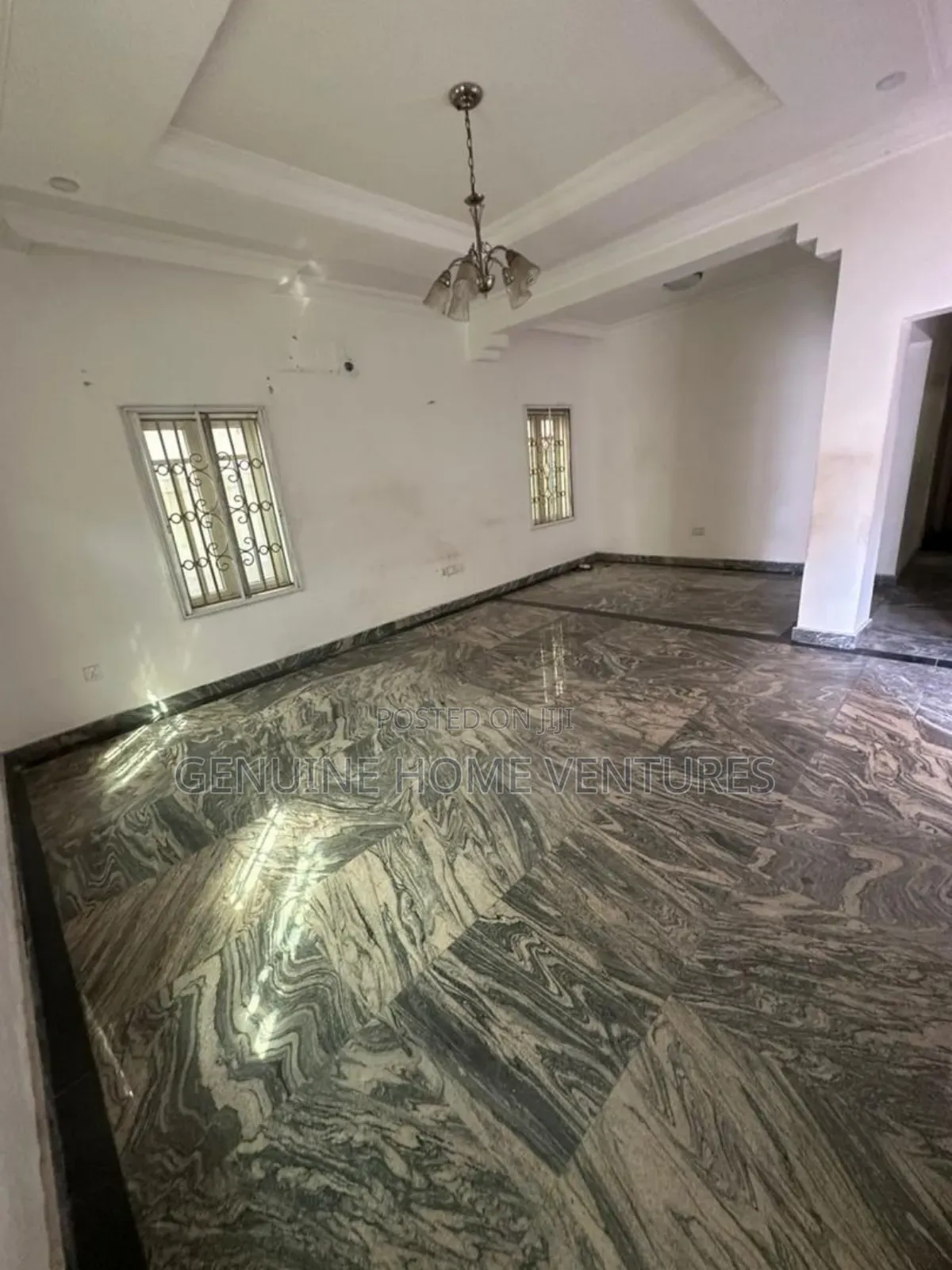 Studio Apartment in Osapa London for rent
