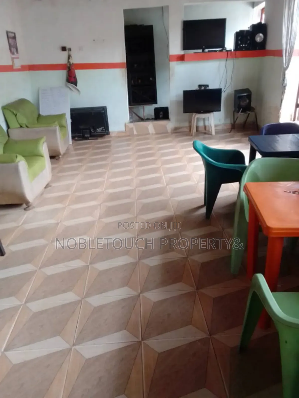 8rooms Hotel With Swimming Pool and Other Modern Facilities at Ikorodu