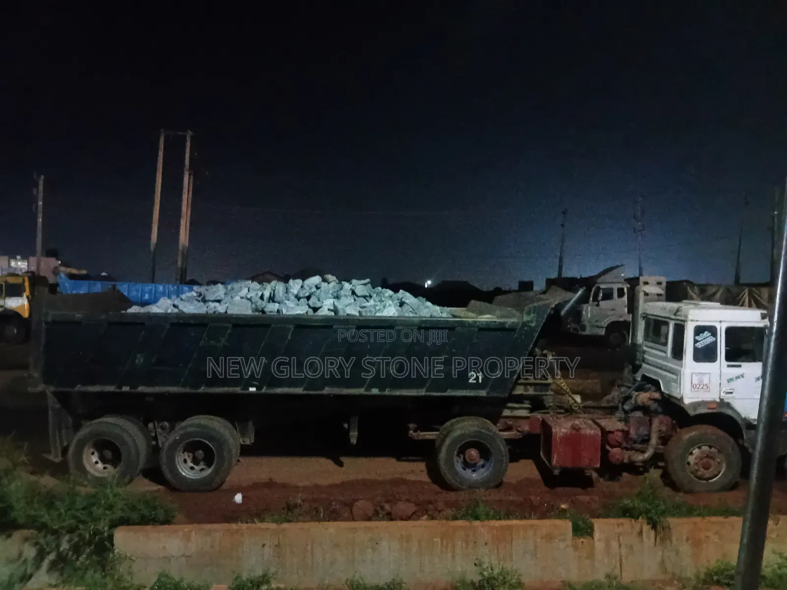 30 Tons of Hardcone and Graniet