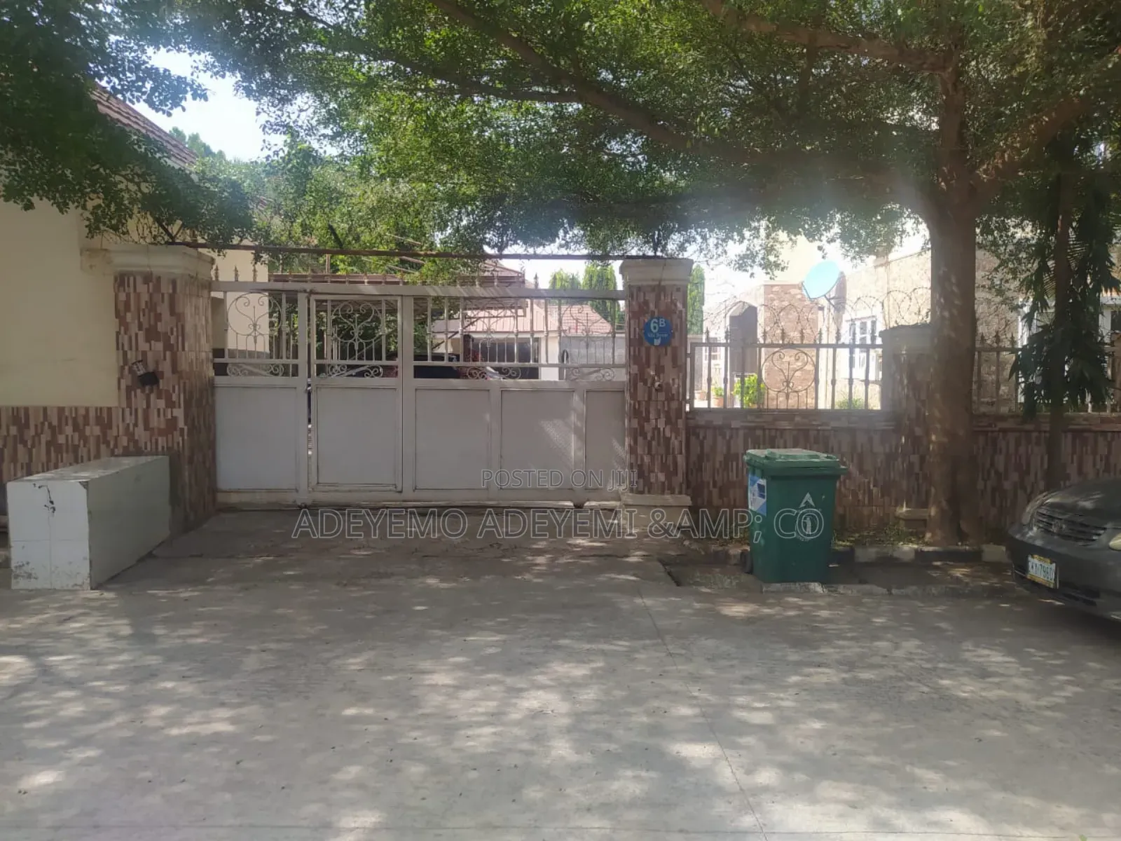 Furnished 4bdrm Duplex in Villa Nova Estate, for sale