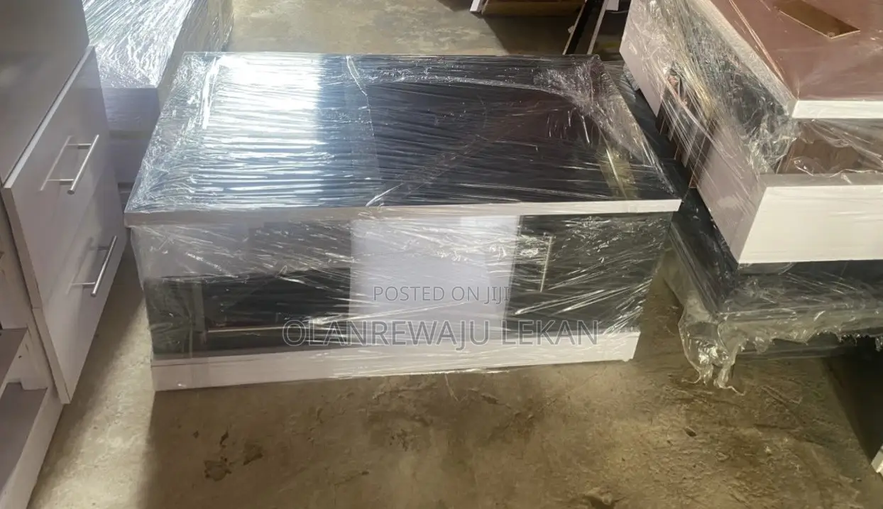 Black White Color Center Table