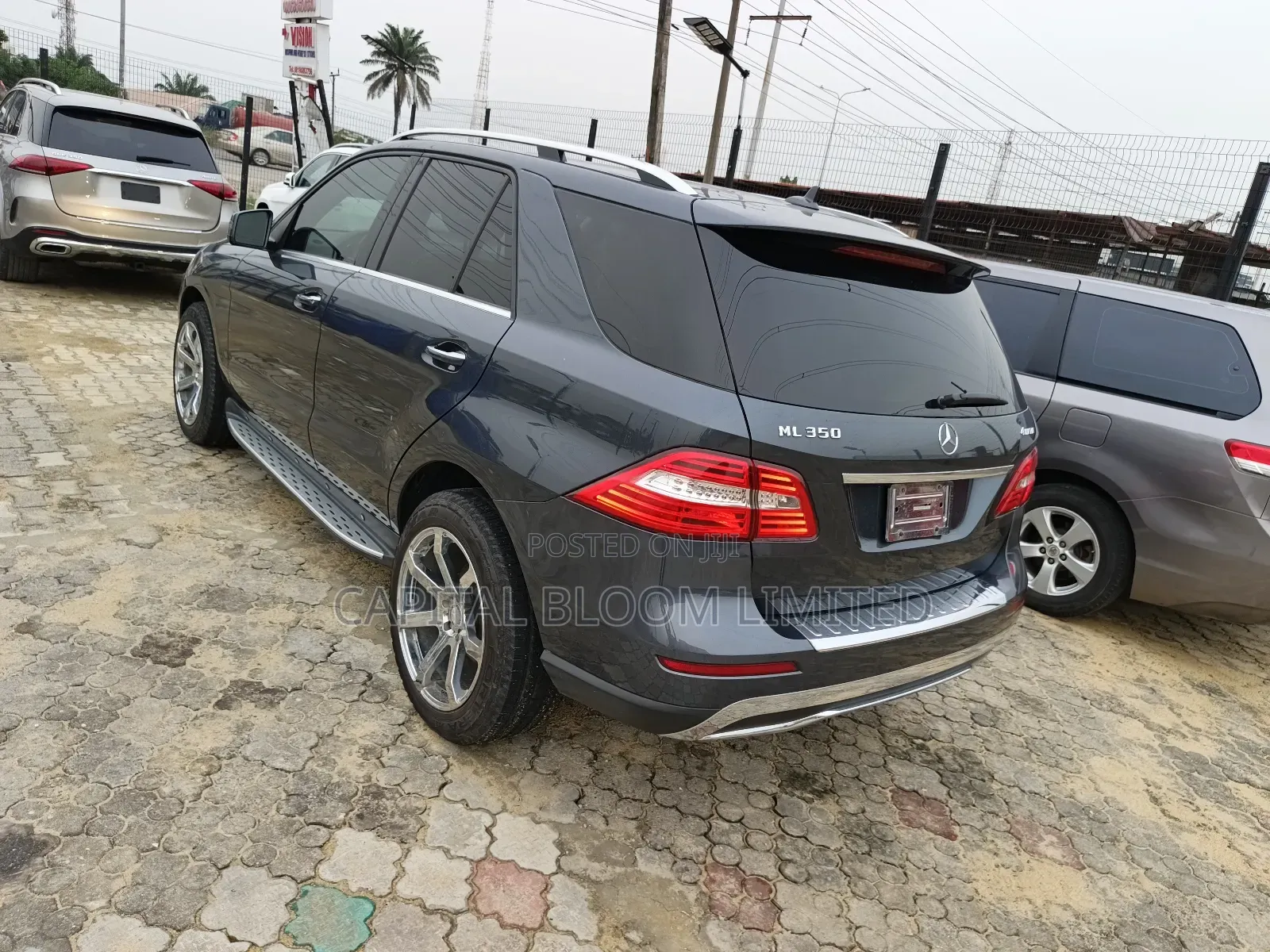 Mercedes-Benz M Class ML350 4MATIC 4dr SUV AWD (3.5L 6cyl 7A) 2014 Gray