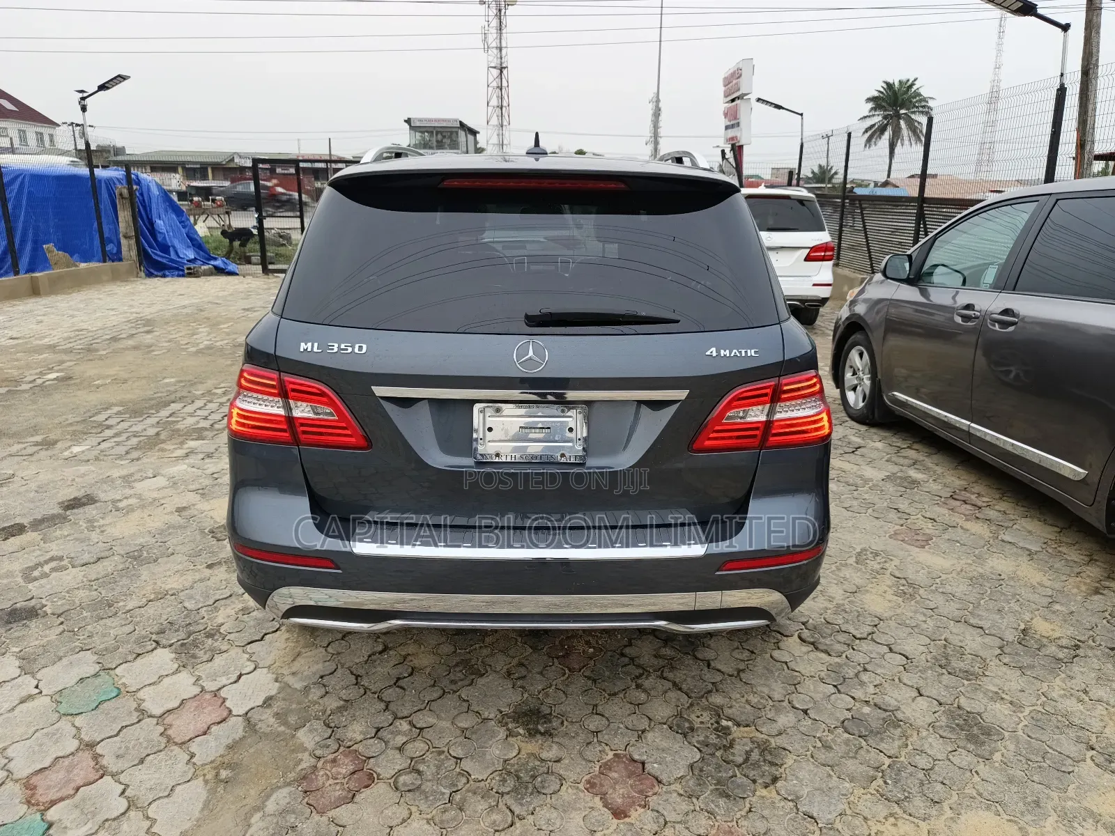 Mercedes-Benz M Class ML350 4MATIC 4dr SUV AWD (3.5L 6cyl 7A) 2014 Gray