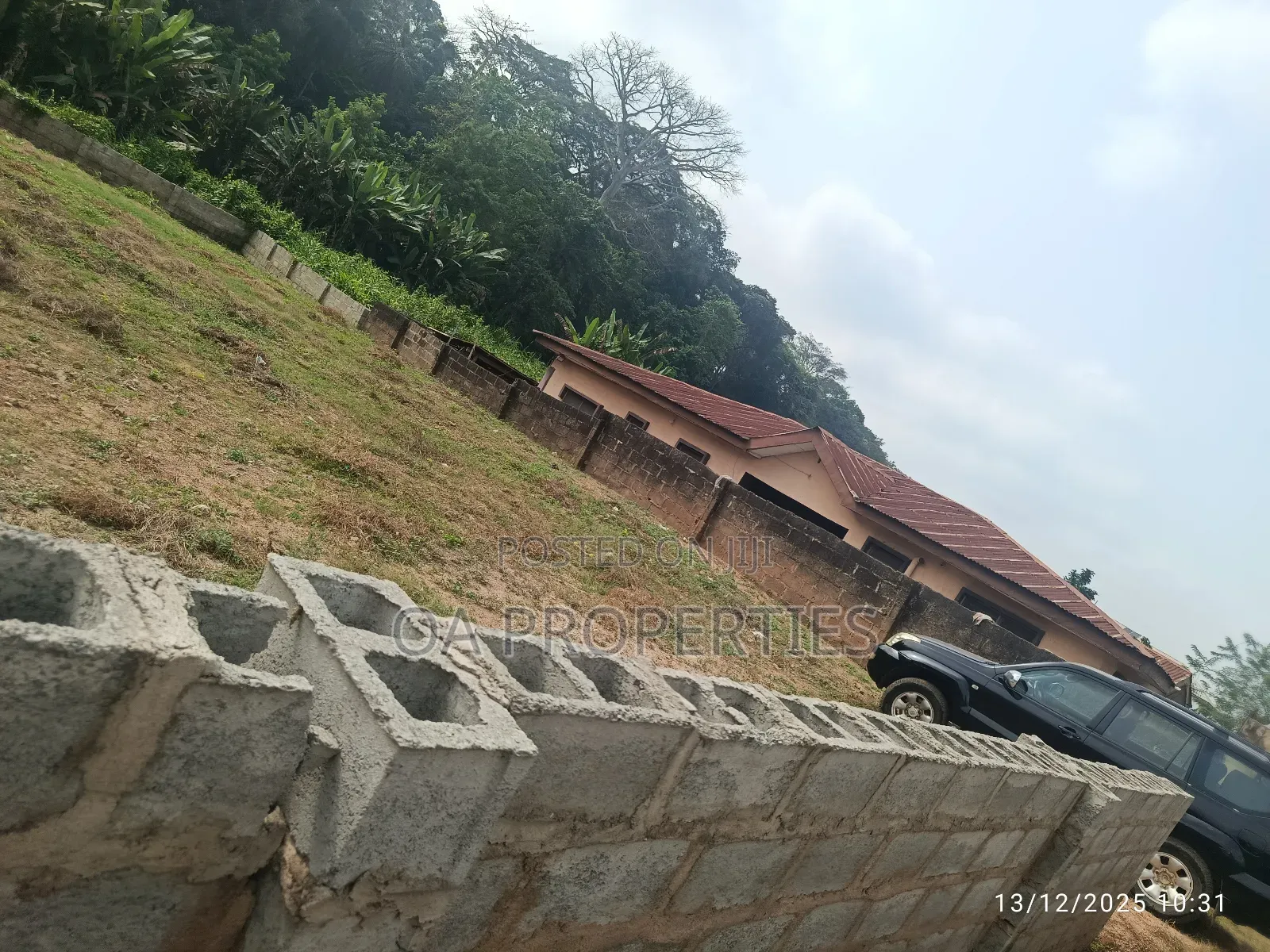 For Sale 11⁄2 Plot of Land at Ajibode Very Close to Ui. 18m