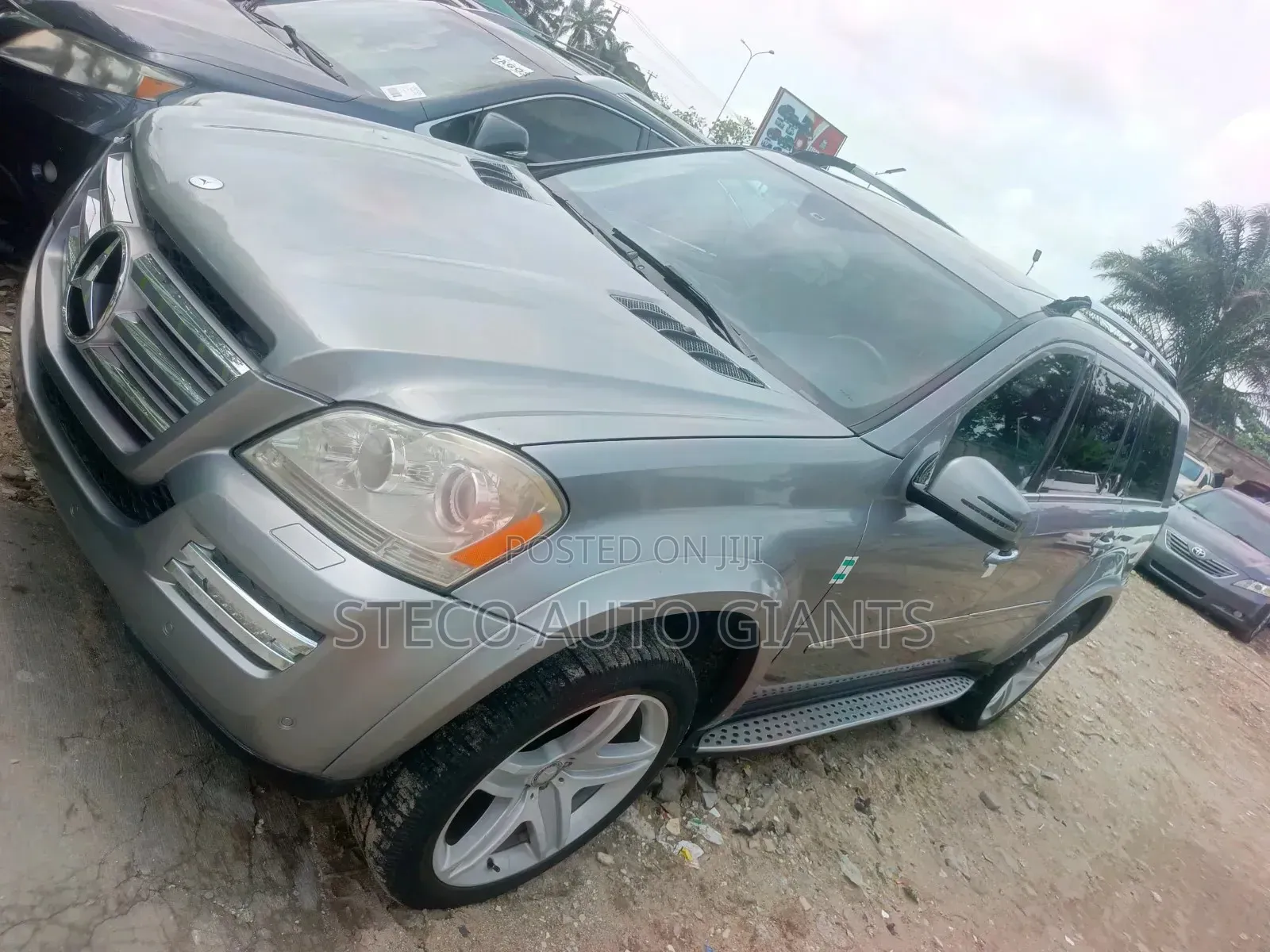 Mercedes-Benz GL-Class 2012 Gray