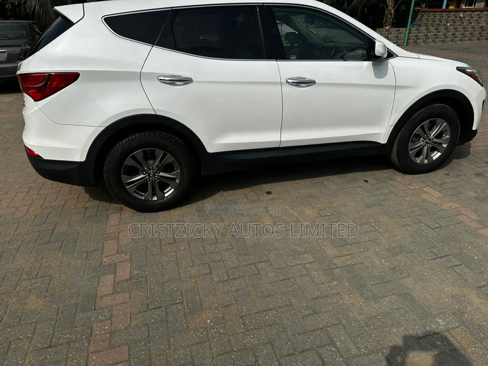 Hyundai Santa Fe 2015 White