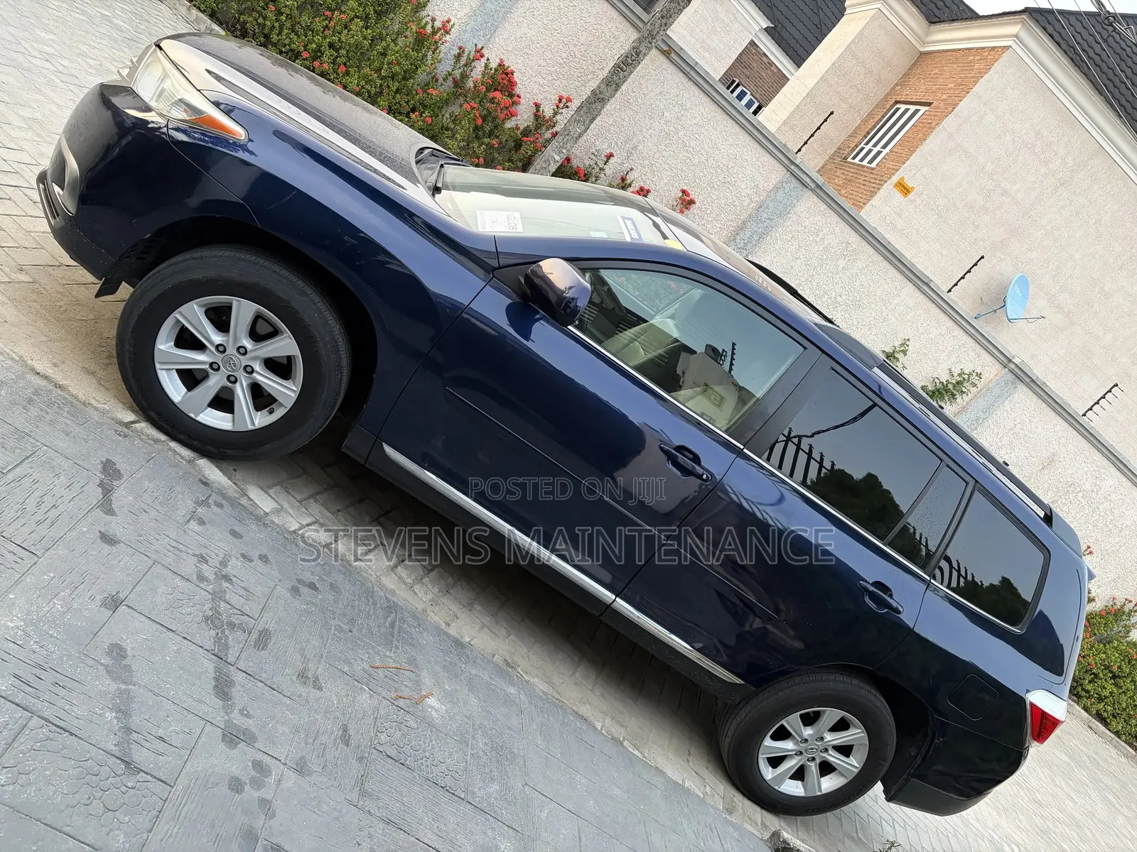Toyota Highlander 3.5L 4WD 2013 Blue