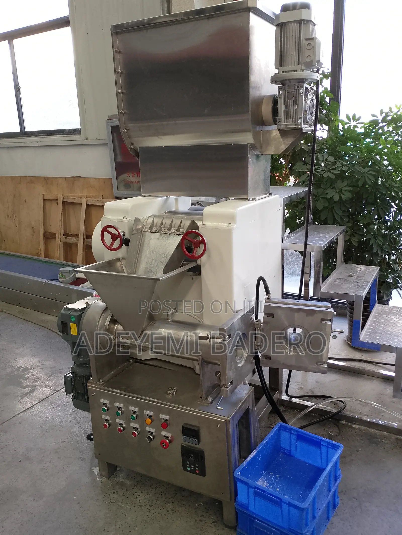 Bar Soap Making Machine With Cutter and Branding