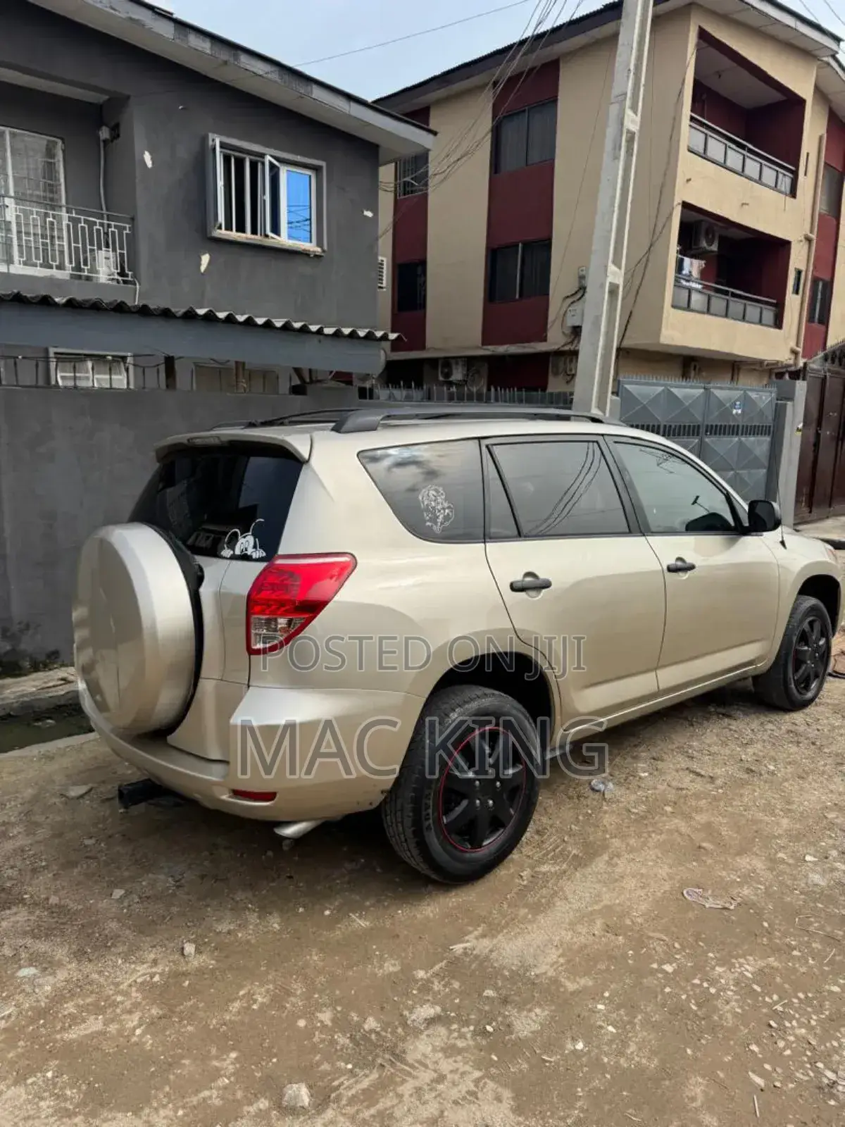 Toyota RAV4 2007 Gold