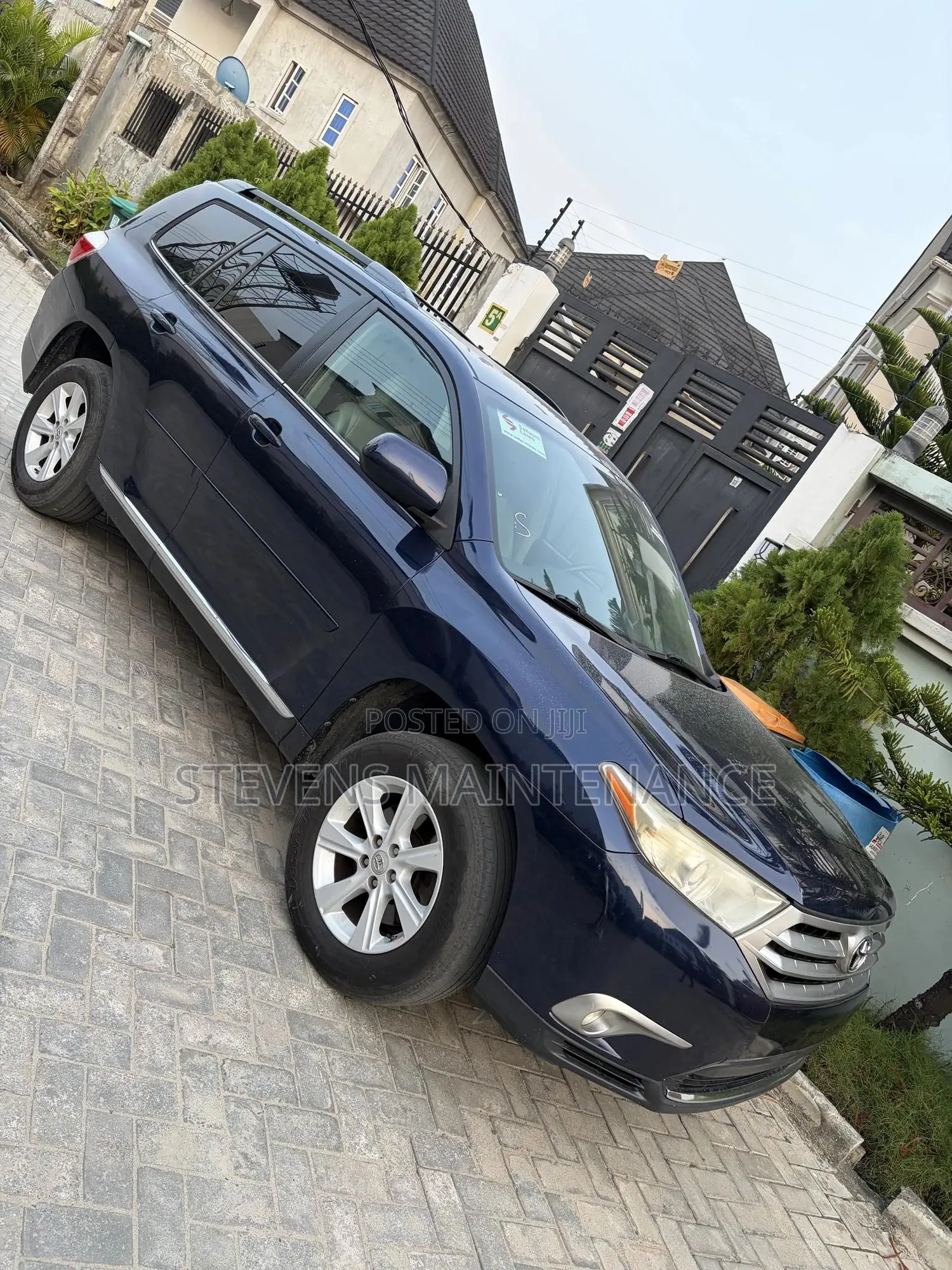 Toyota Highlander 3.5L 4WD 2013 Blue