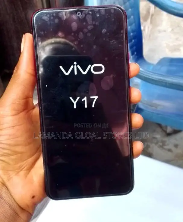 New Vivo Y17 64 GB Black