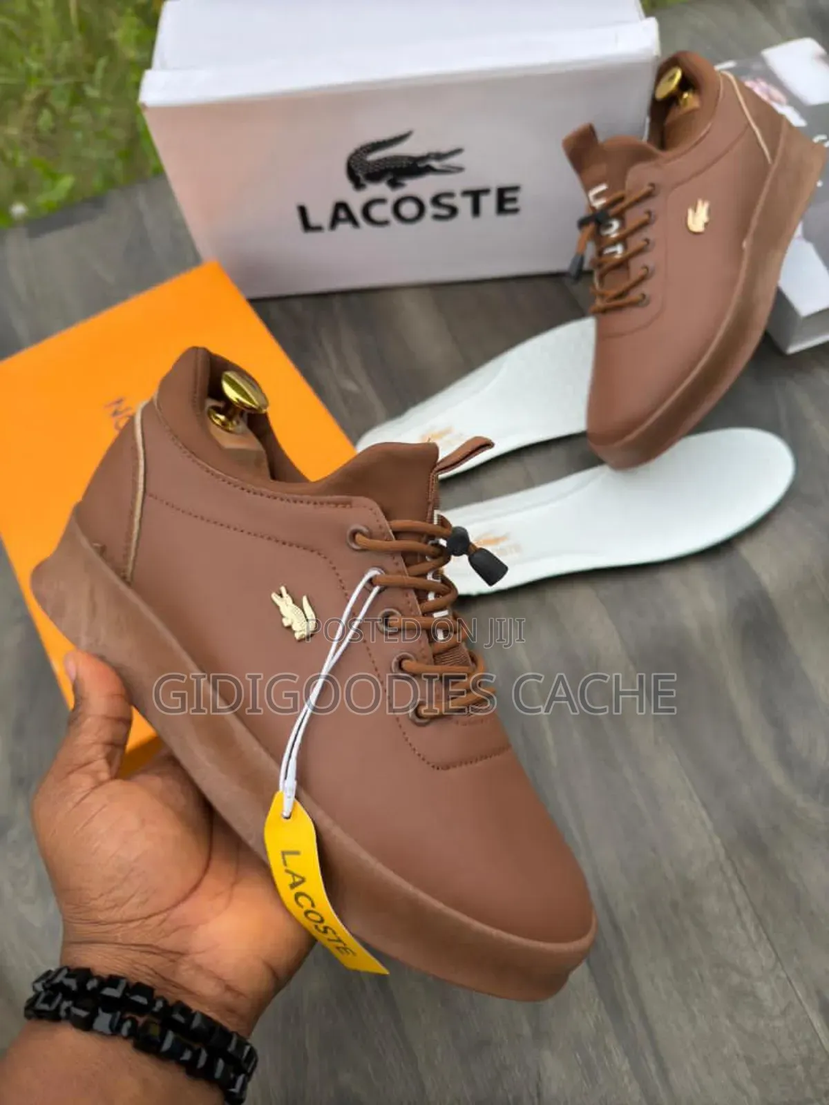 Lacoste Flat Shoes/Lace-up
