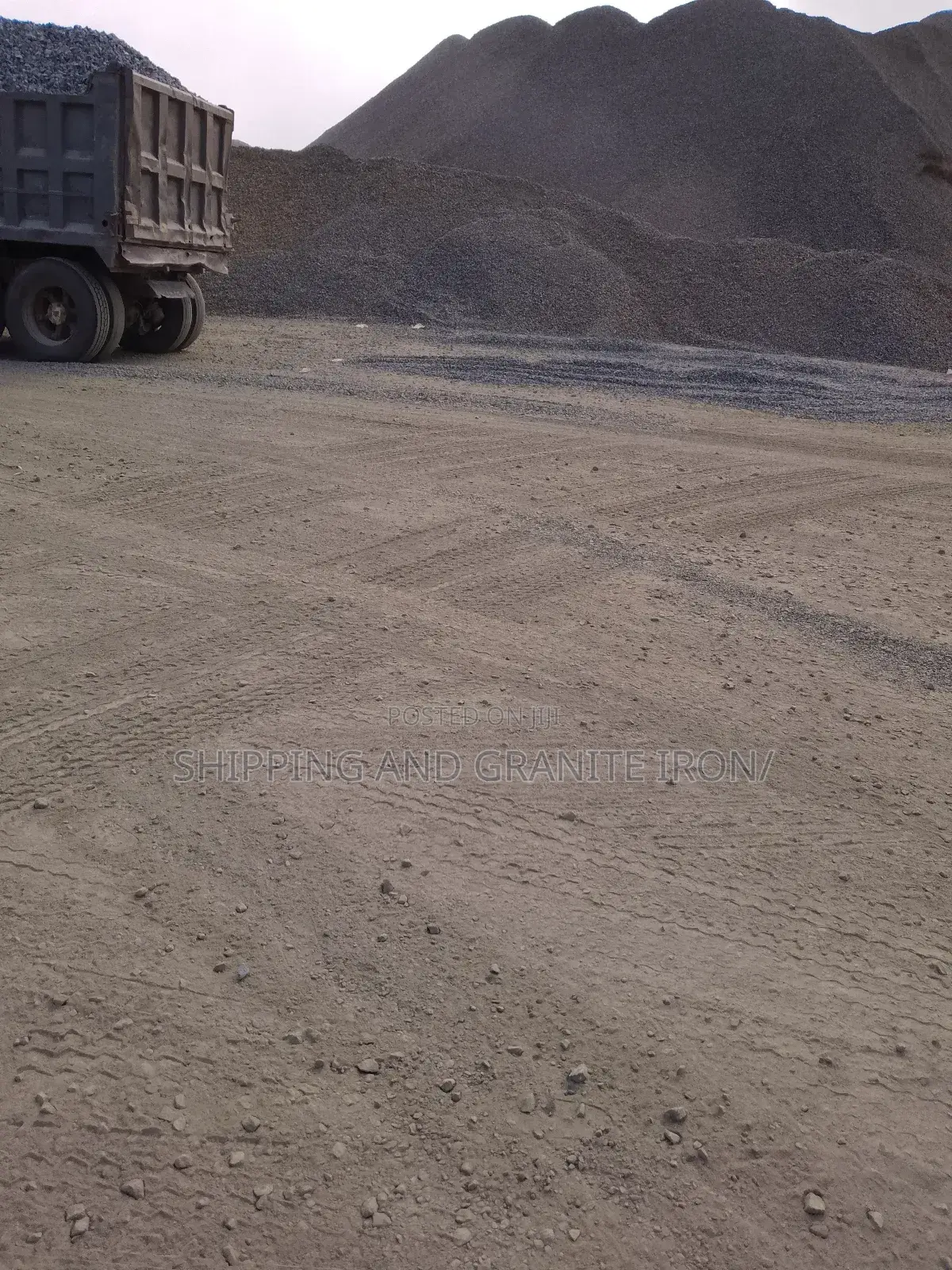 Chipping Granite for Construction Project Use Order Direct to Compan