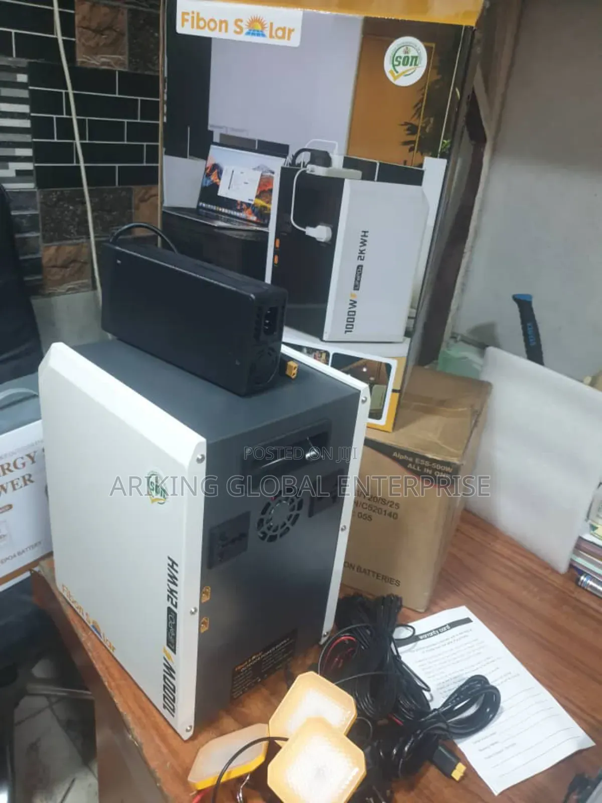 Brand New 1000watts With 2kwh Lithium Battery