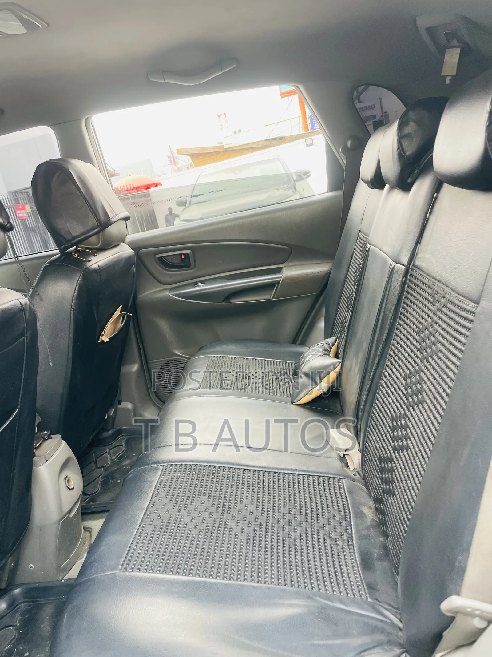 Hyundai Tucson SE 4x4 2008 Beige