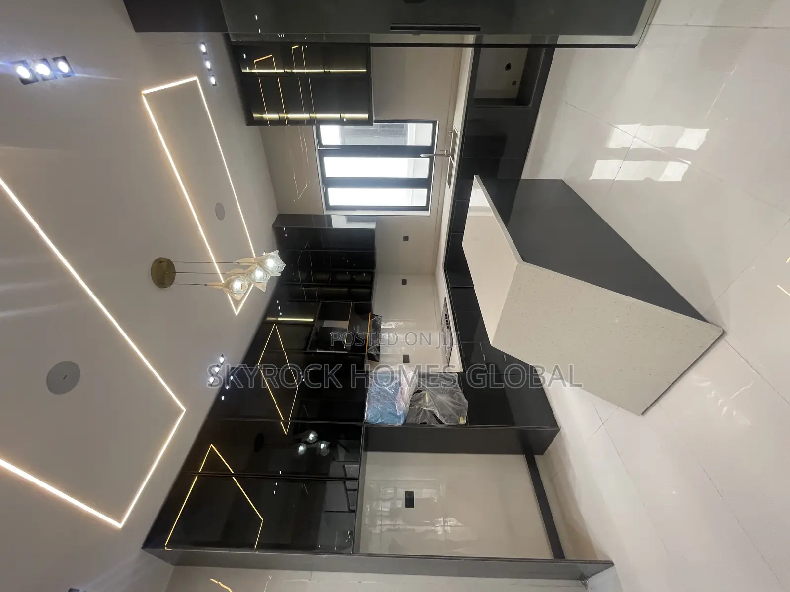 5bdrm Duplex in Ado / Ajah for sale