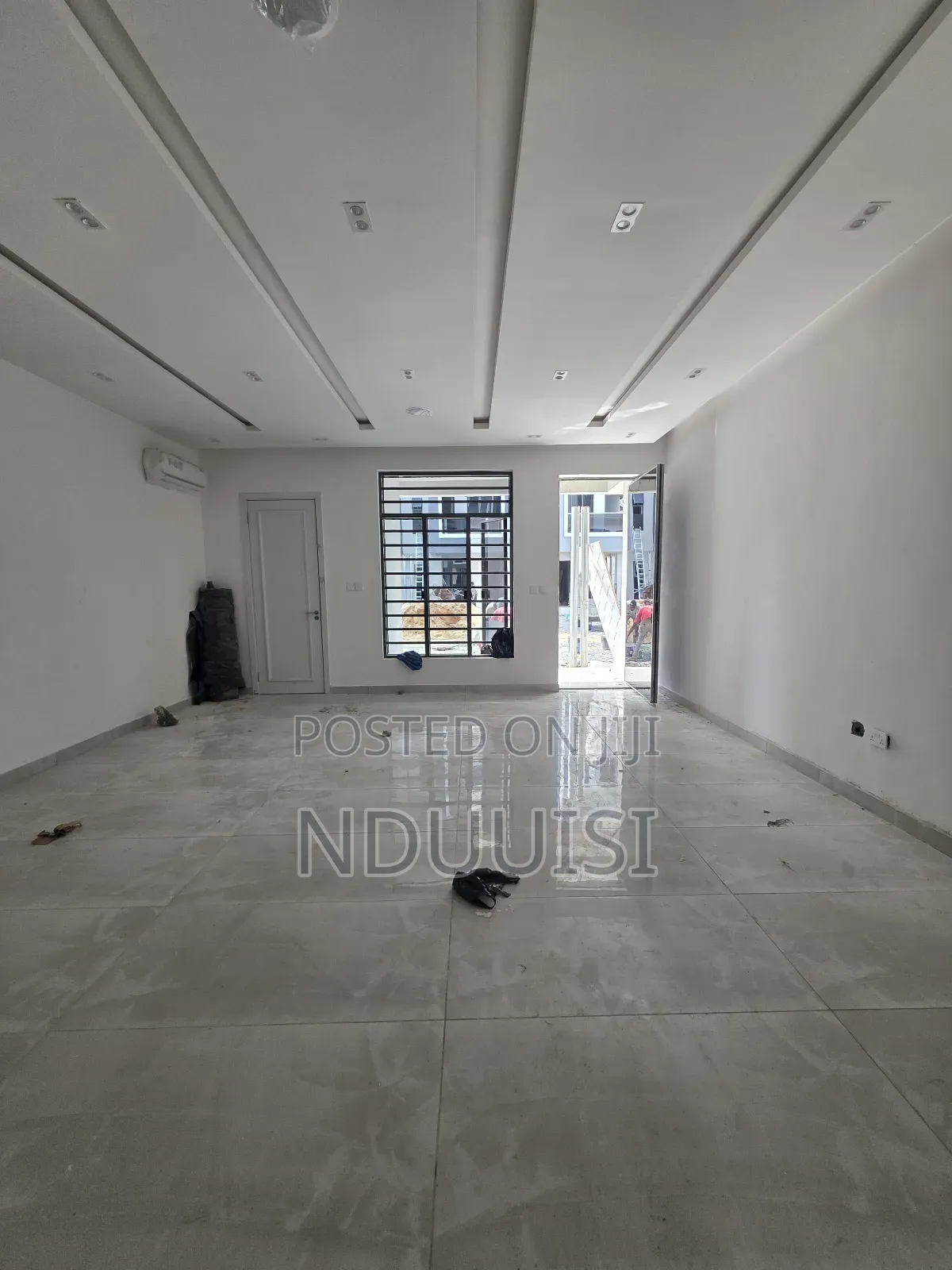 4bdrm Duplex in Victoria Island for sale