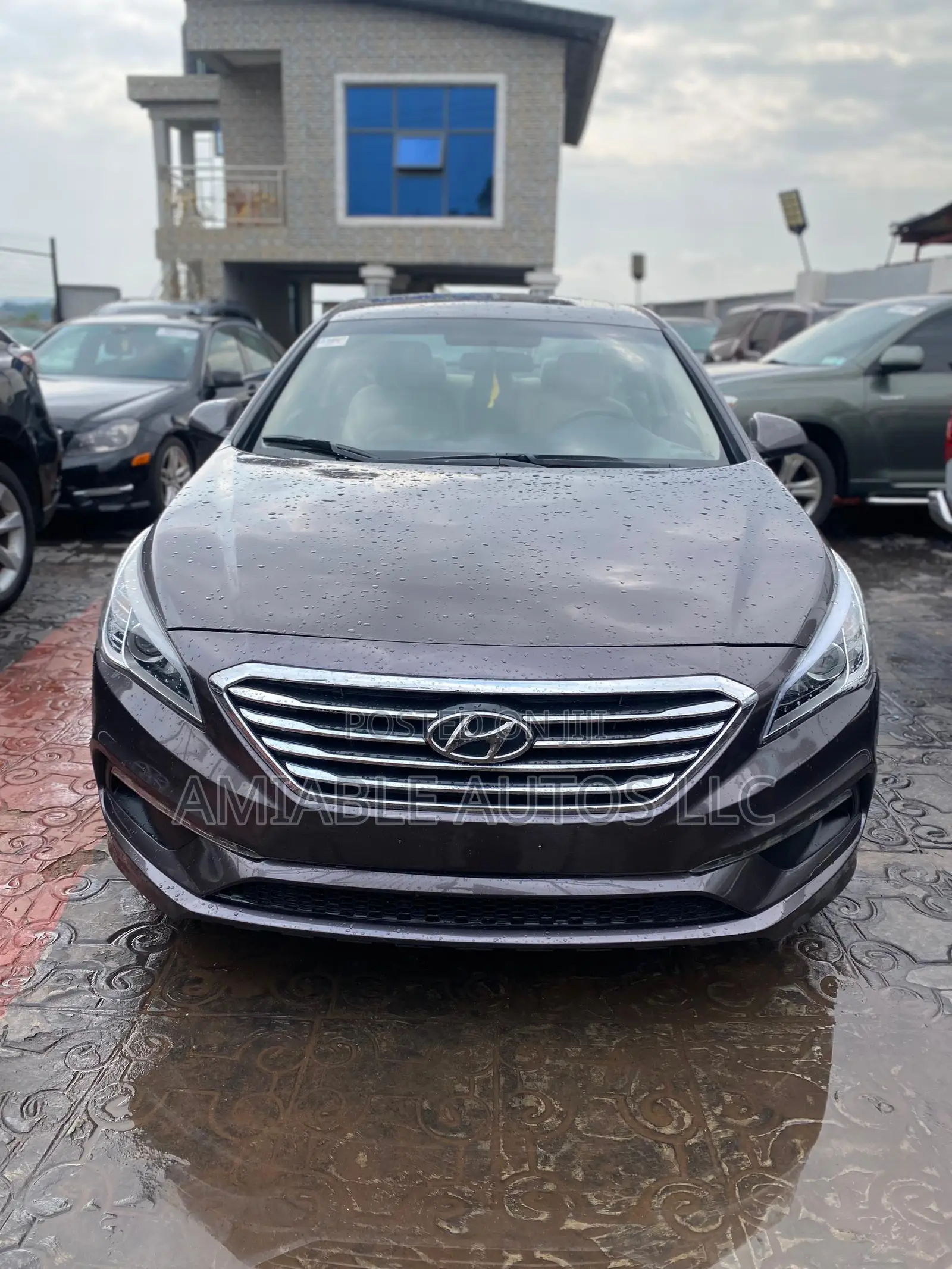 Hyundai Sonata SE 4dr Sedan (2.4L 4cyl 6A) 2015 Brown