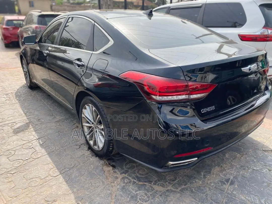 Hyundai Genesis 3.8 AWD 2016 Black