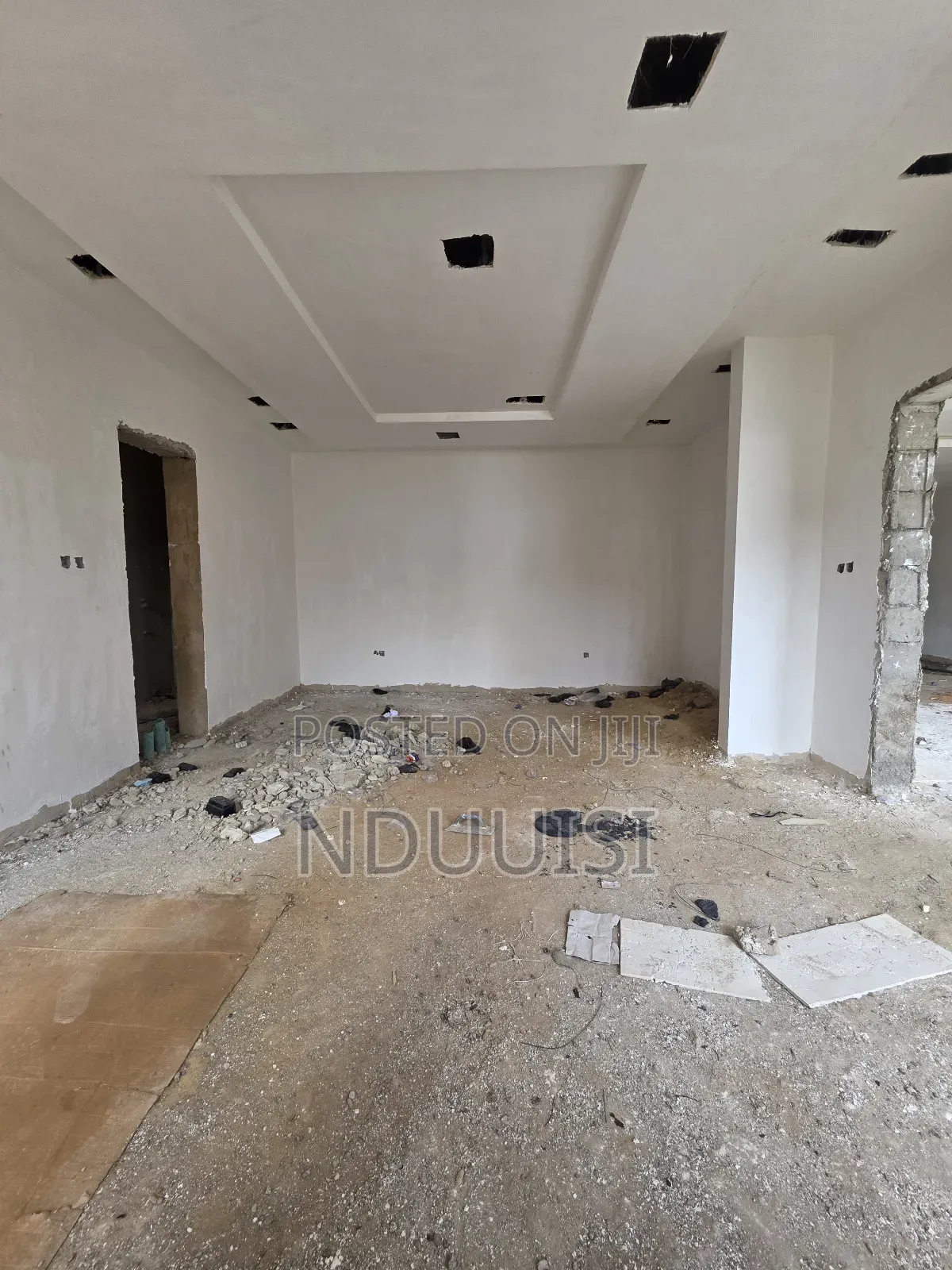 3bdrm Apartment in Victoria Island for sale