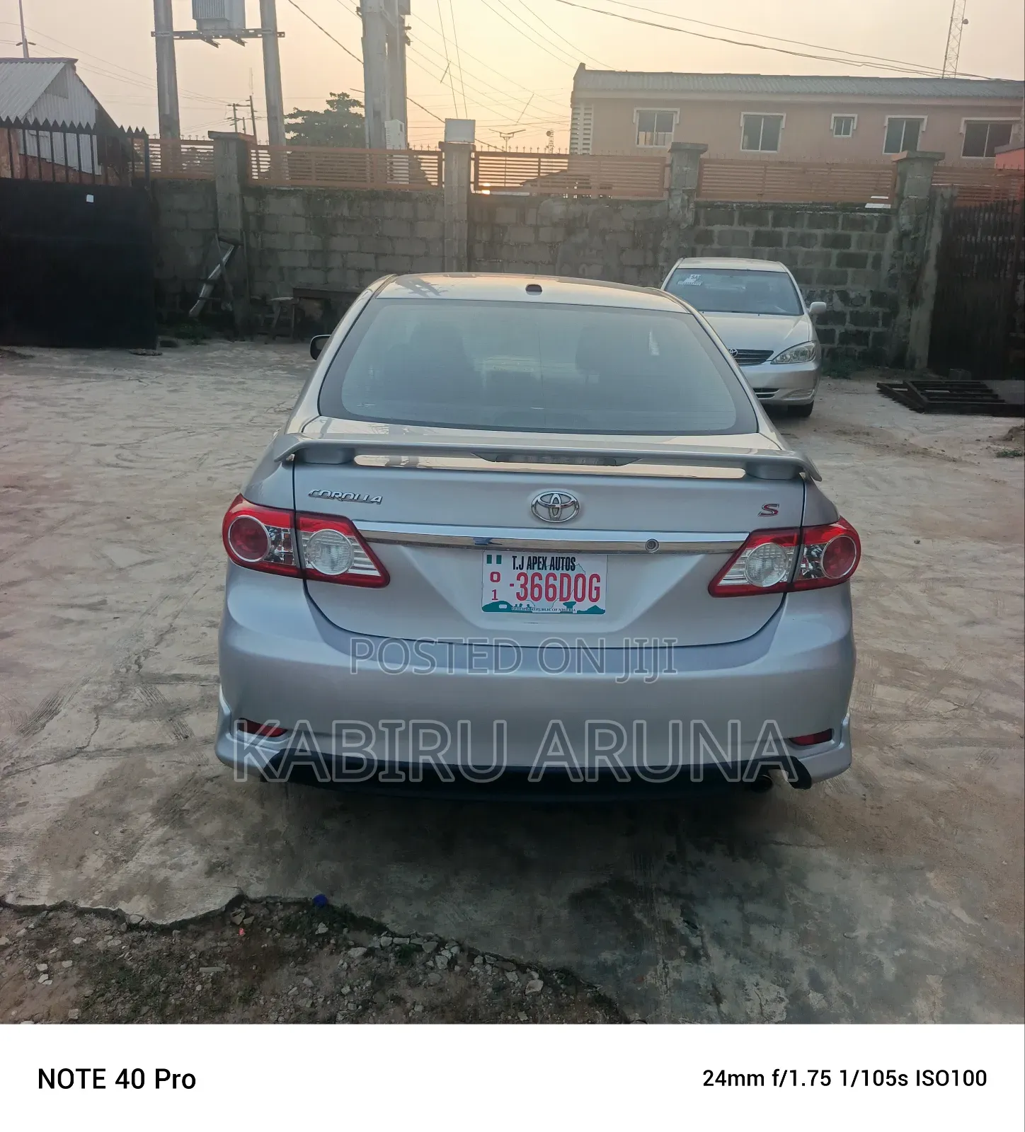 Toyota Corolla 2011 Silver