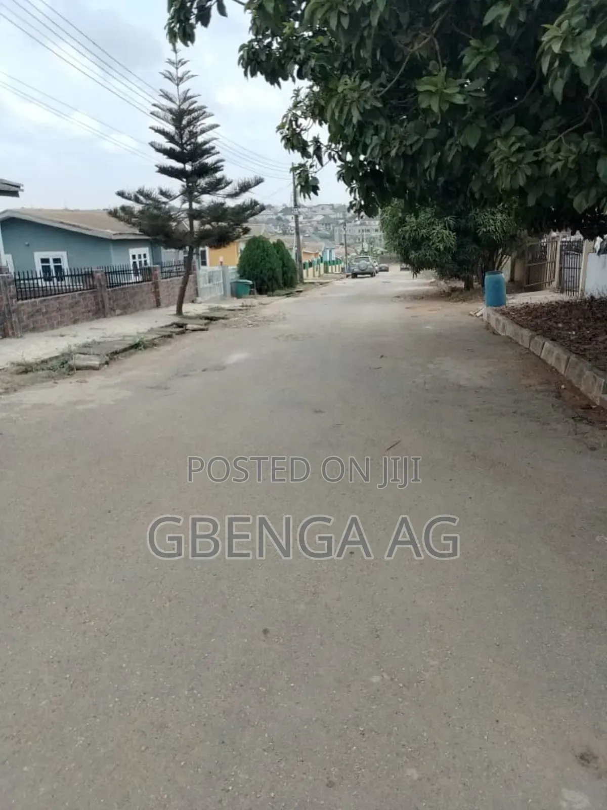 3bdrm Bungalow in Diamond Estate, Alimosho for sale