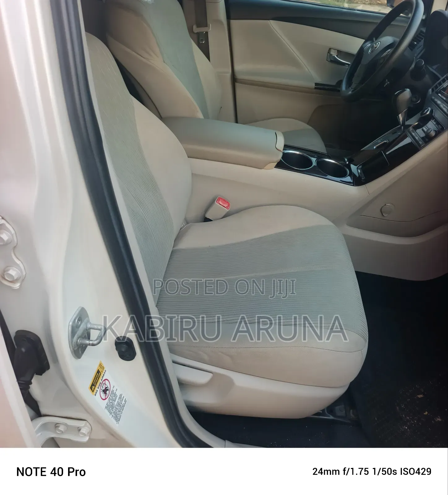 Toyota Venza 2011 White