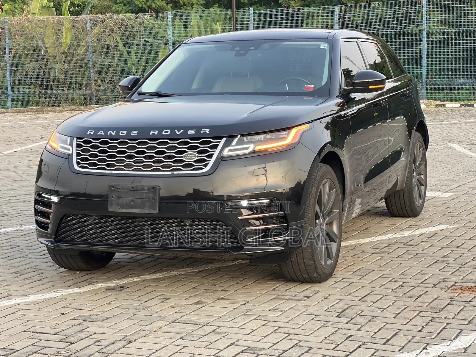 Land Rover Range Rover Velar P250 S 4x4 2018 Black