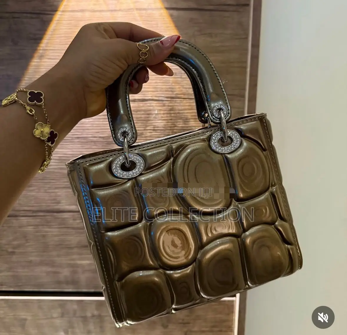 Luxury Vintage Stock Glossy Leather Bag Gold • Purple •