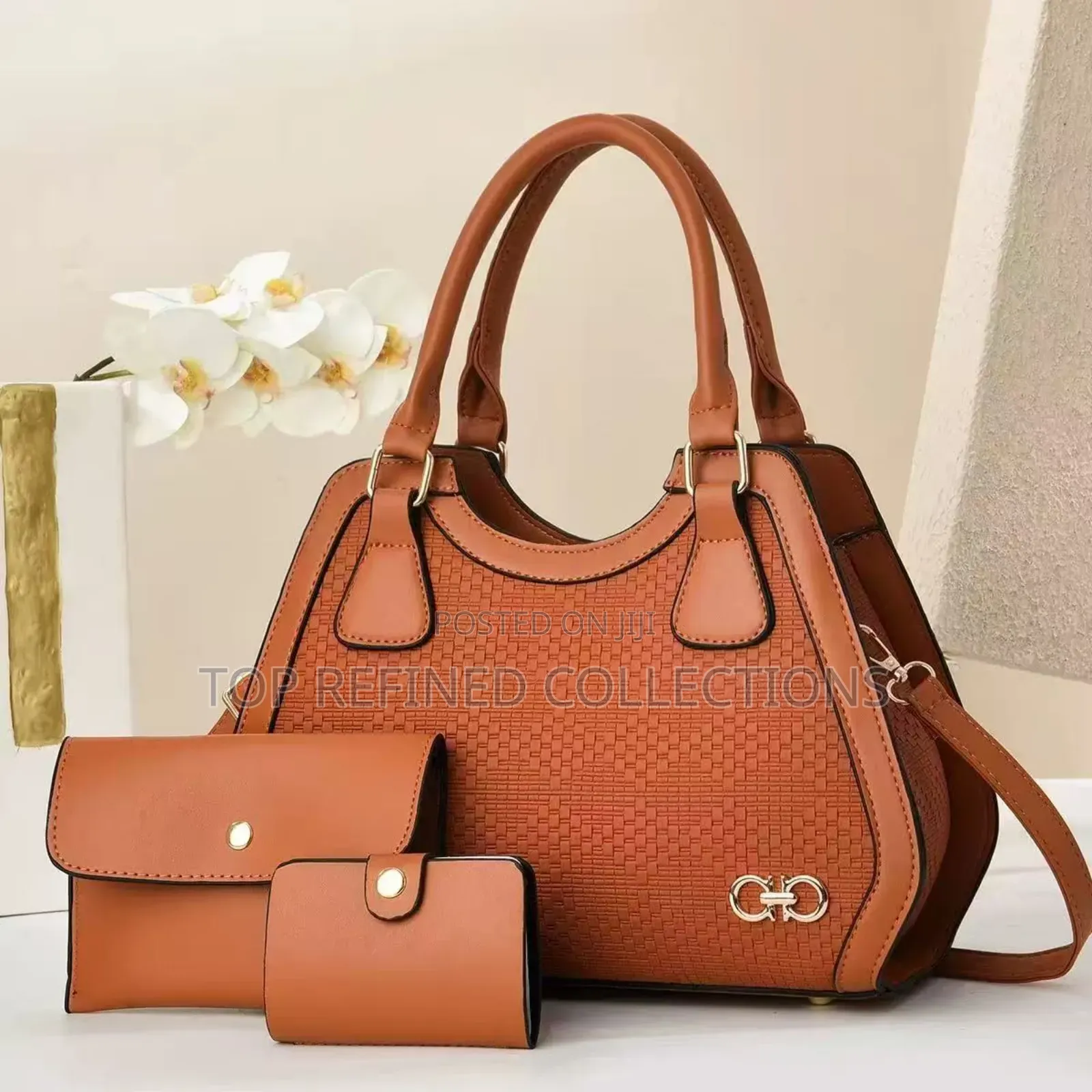 Female Fashion Handbag
