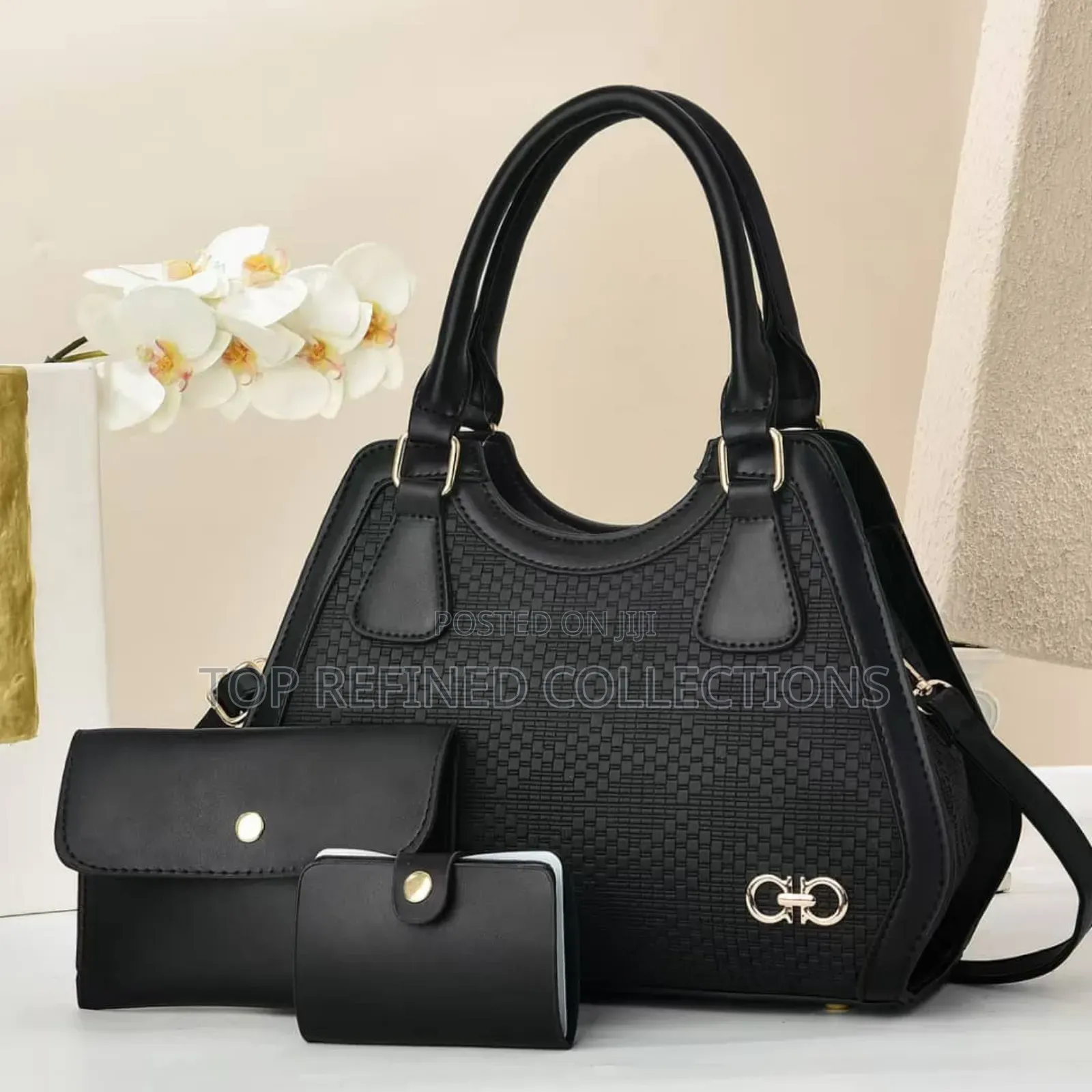 Female Fashion Handbag