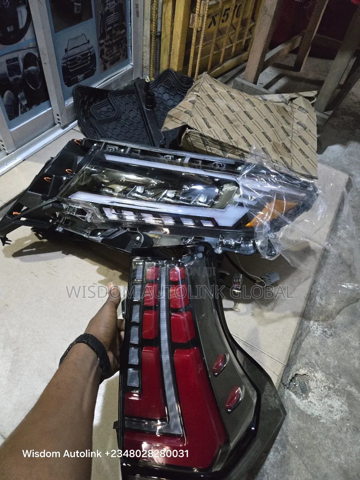 Headlights And Backlight For Prado 2018-2023 Lastest Design