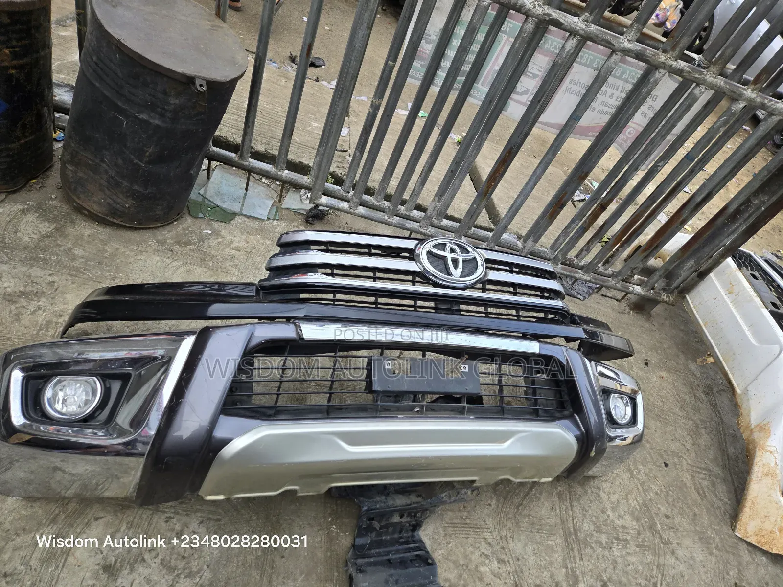 Complete Front Bumper For Toyota Hilux 2015-2020 Iron Bumper