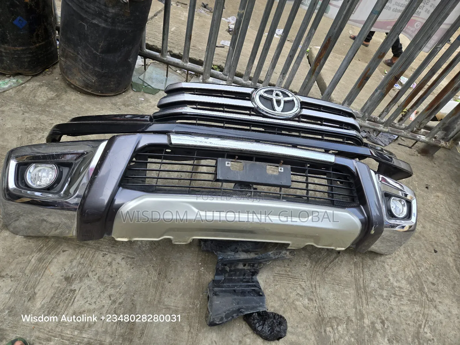 Complete Front Bumper For Toyota Hilux 2015-2020 Iron Bumper
