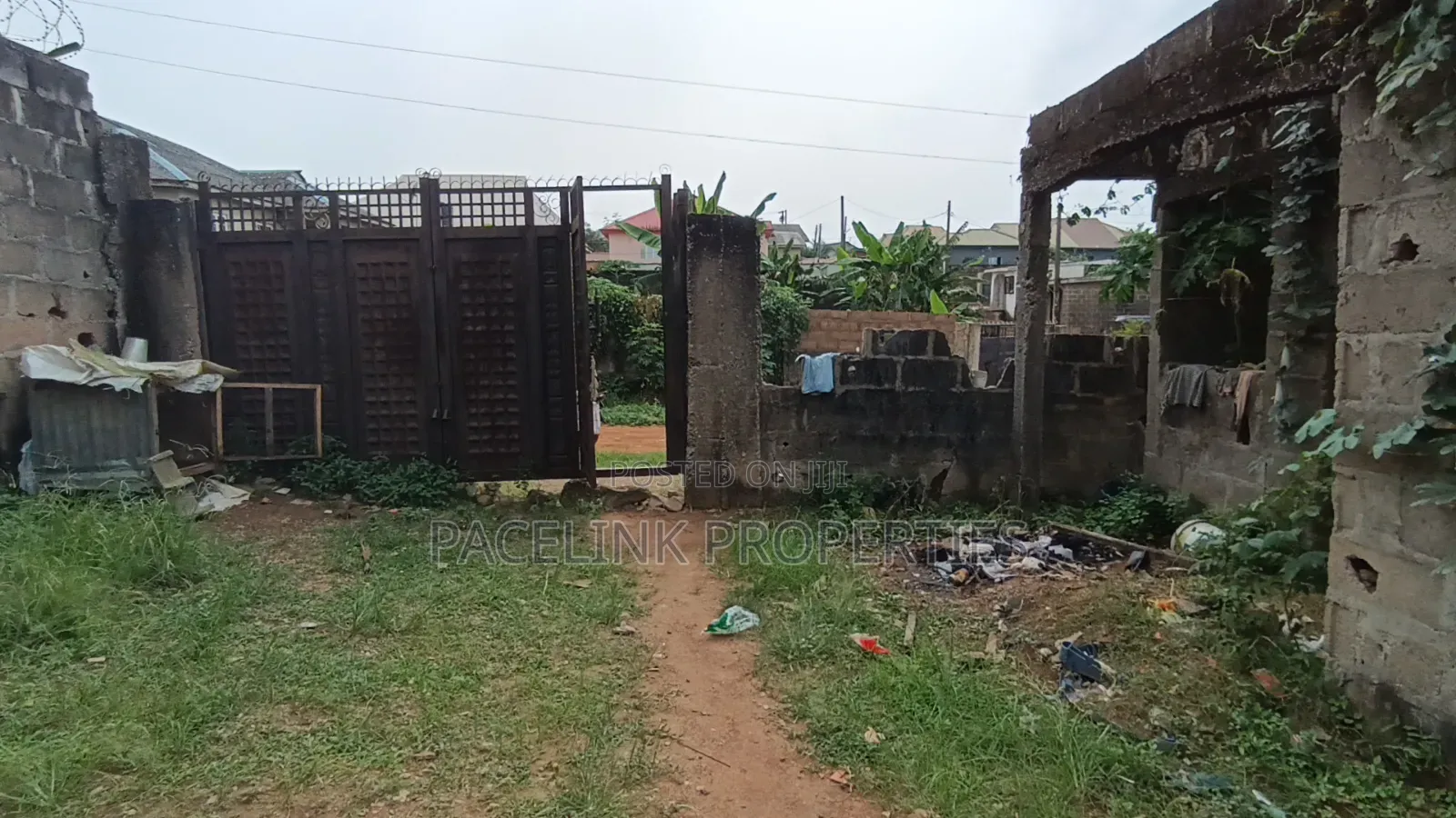 7bdrm Bungalow in Ado-Odo/Ota for sale