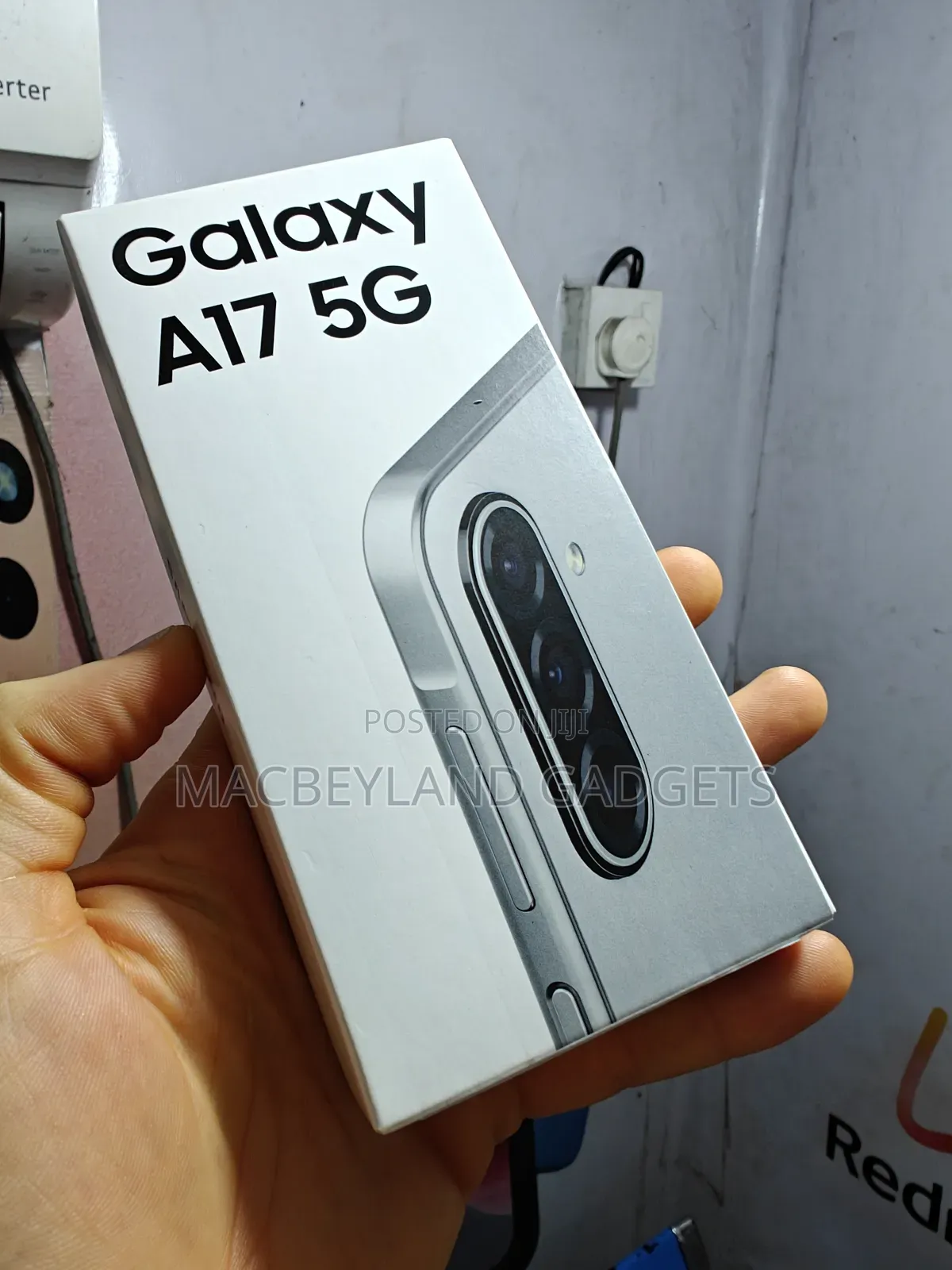 New Samsung Galaxy A17 5G 128 GB Gray