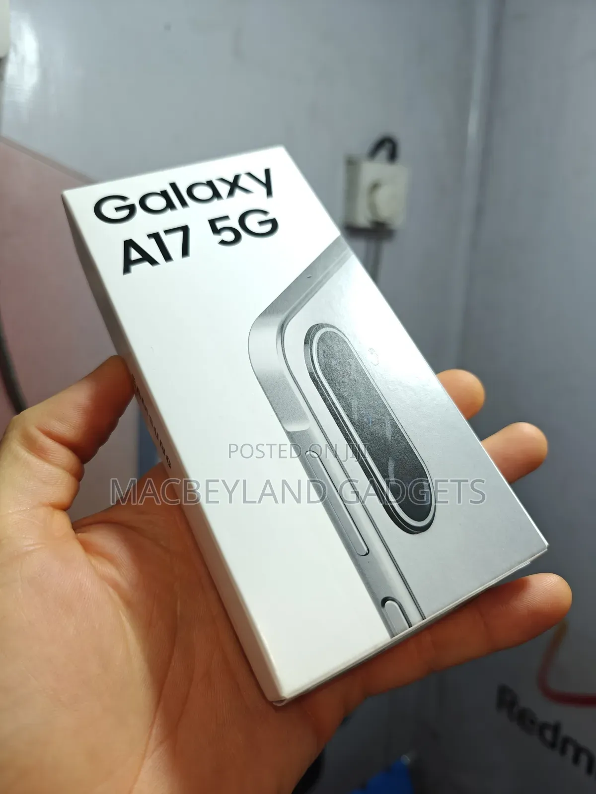 New Samsung Galaxy A17 5G 128 GB Gray