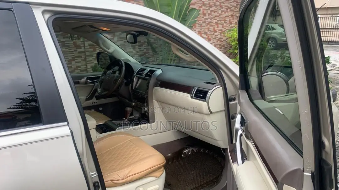 Lexus GX 460 Luxury 2015 Gray