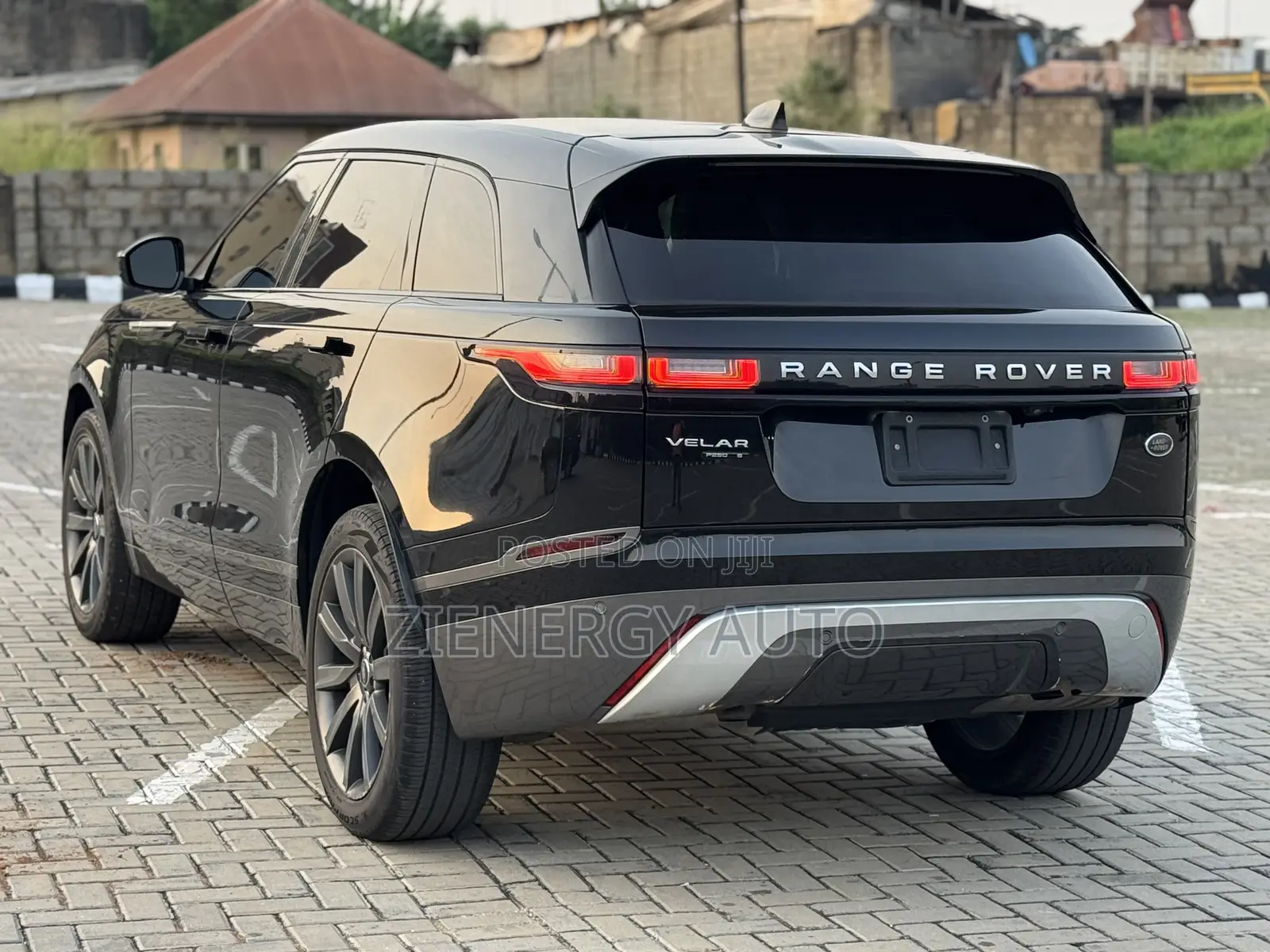 Land Rover Range Rover Velar P250 S 4x4 2018 Black