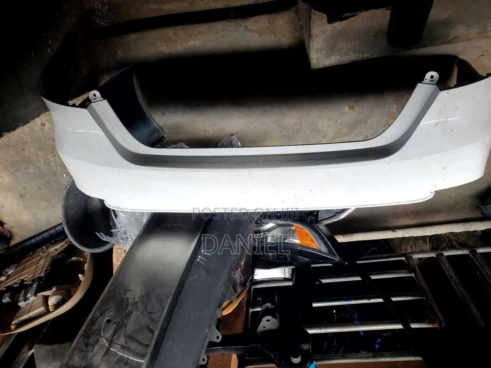 2015 Camry Back Bumber